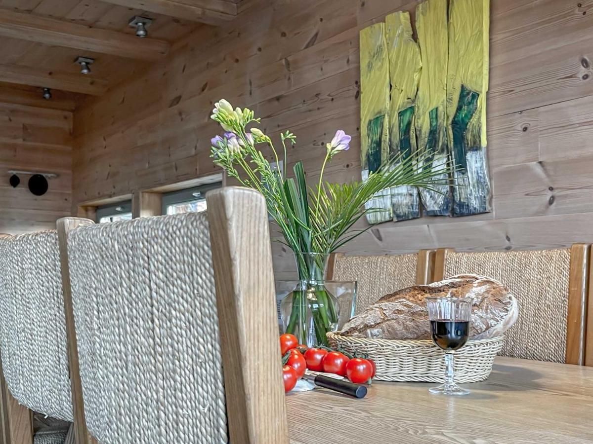 Traumhaff Kuestenchalets - Einzigartige Chalets An Der Ostsee. Ganz Aus Laerchenholz Mit Kamin Und Sauna Vogelsang-Warsin Екстер'єр фото